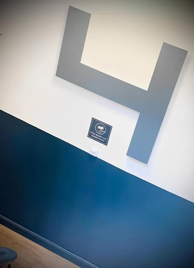Hotel Check-In Hambourg 0*,